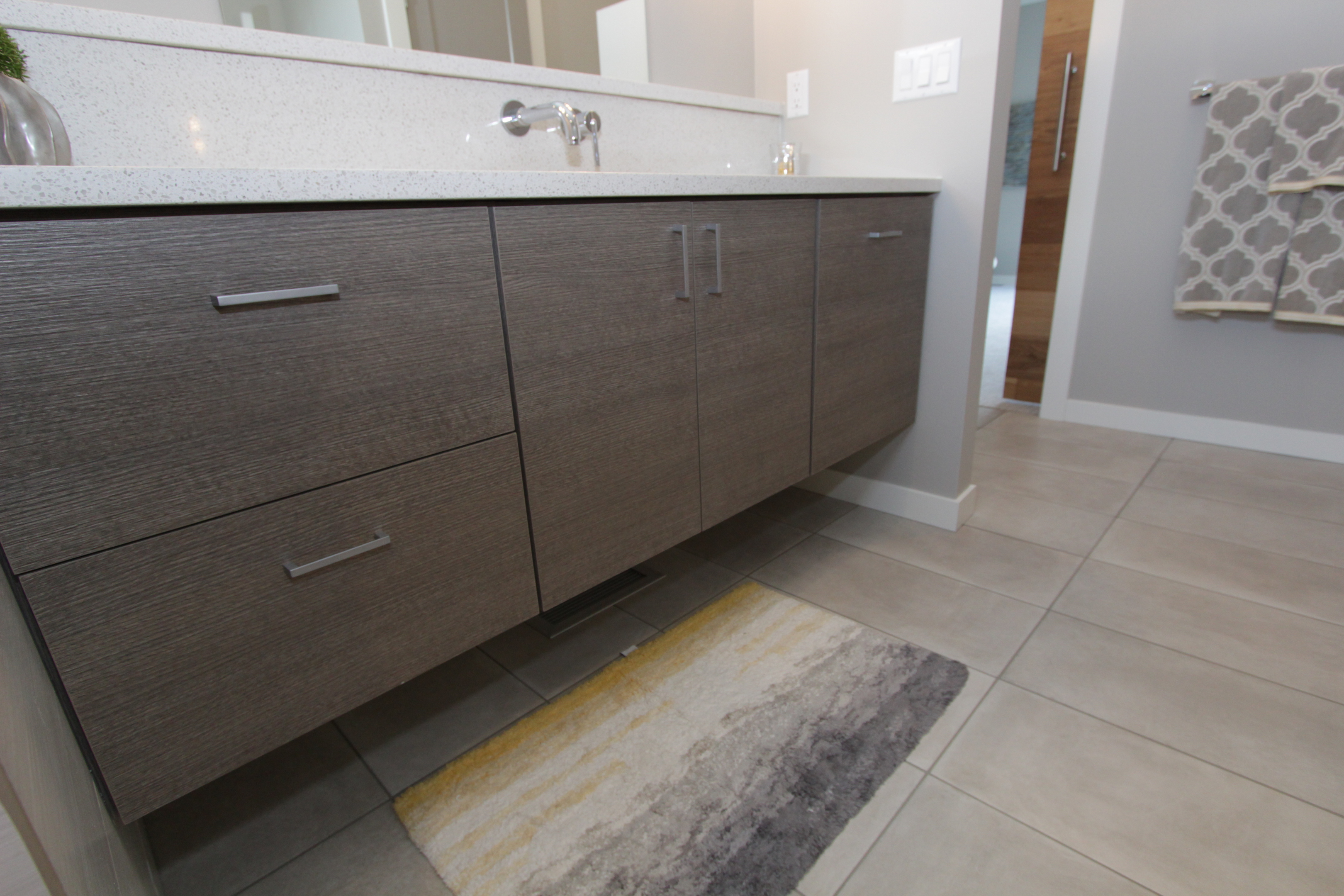 Affordable Custom Cabinets - Showroom