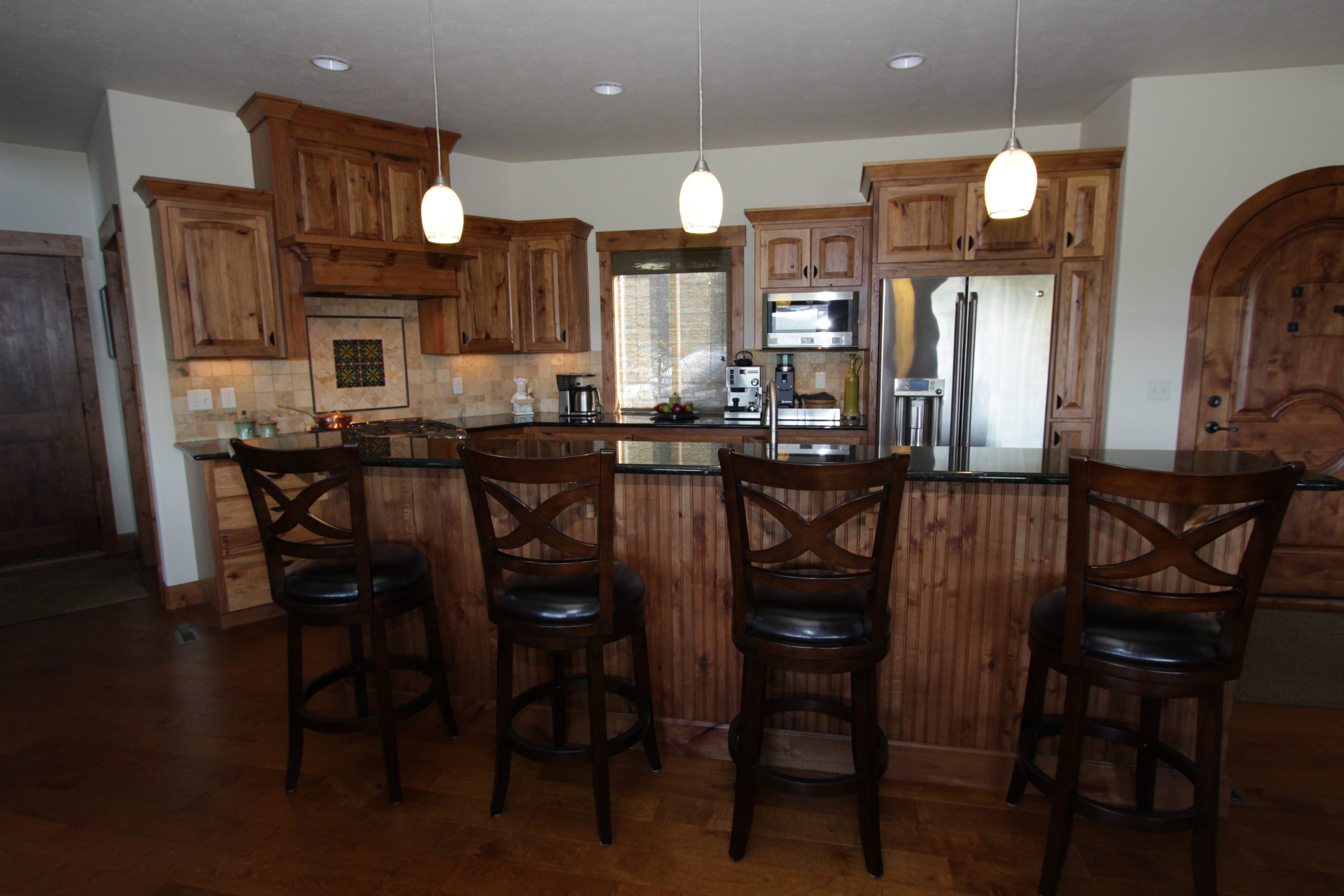 Affordable Custom Cabinets - Showroom