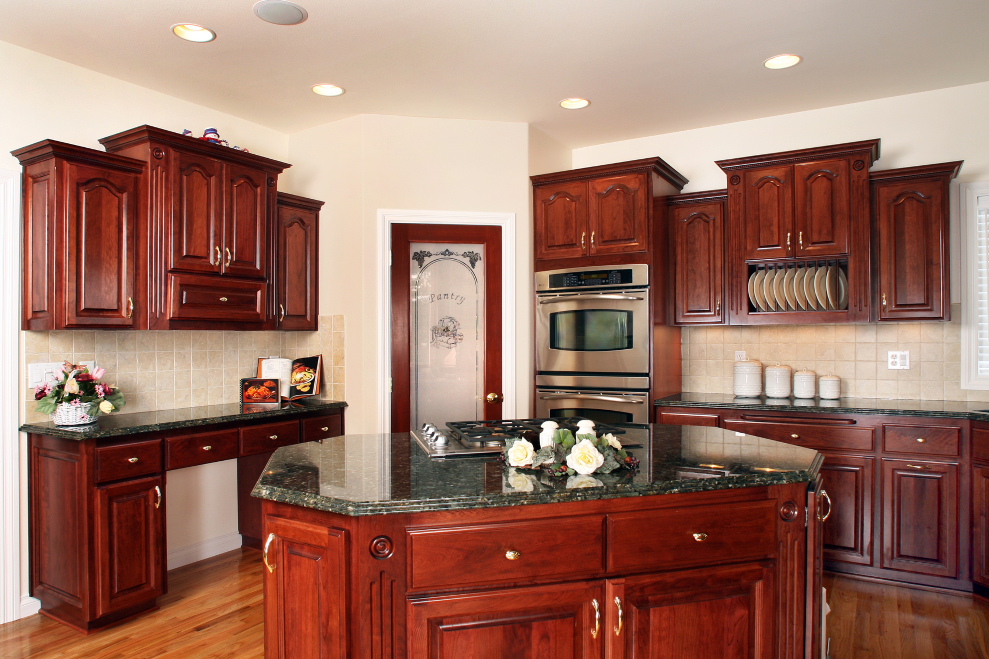 Affordable Custom Showroom