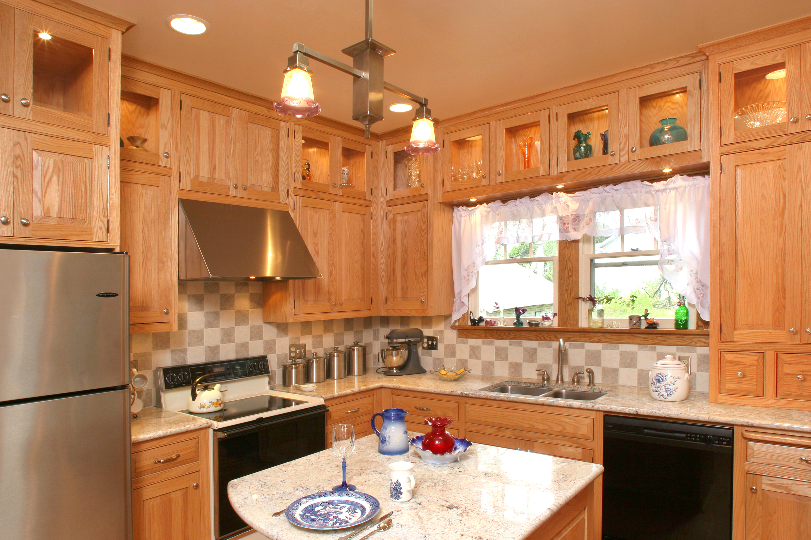 Affordable Custom Cabinets - Showroom