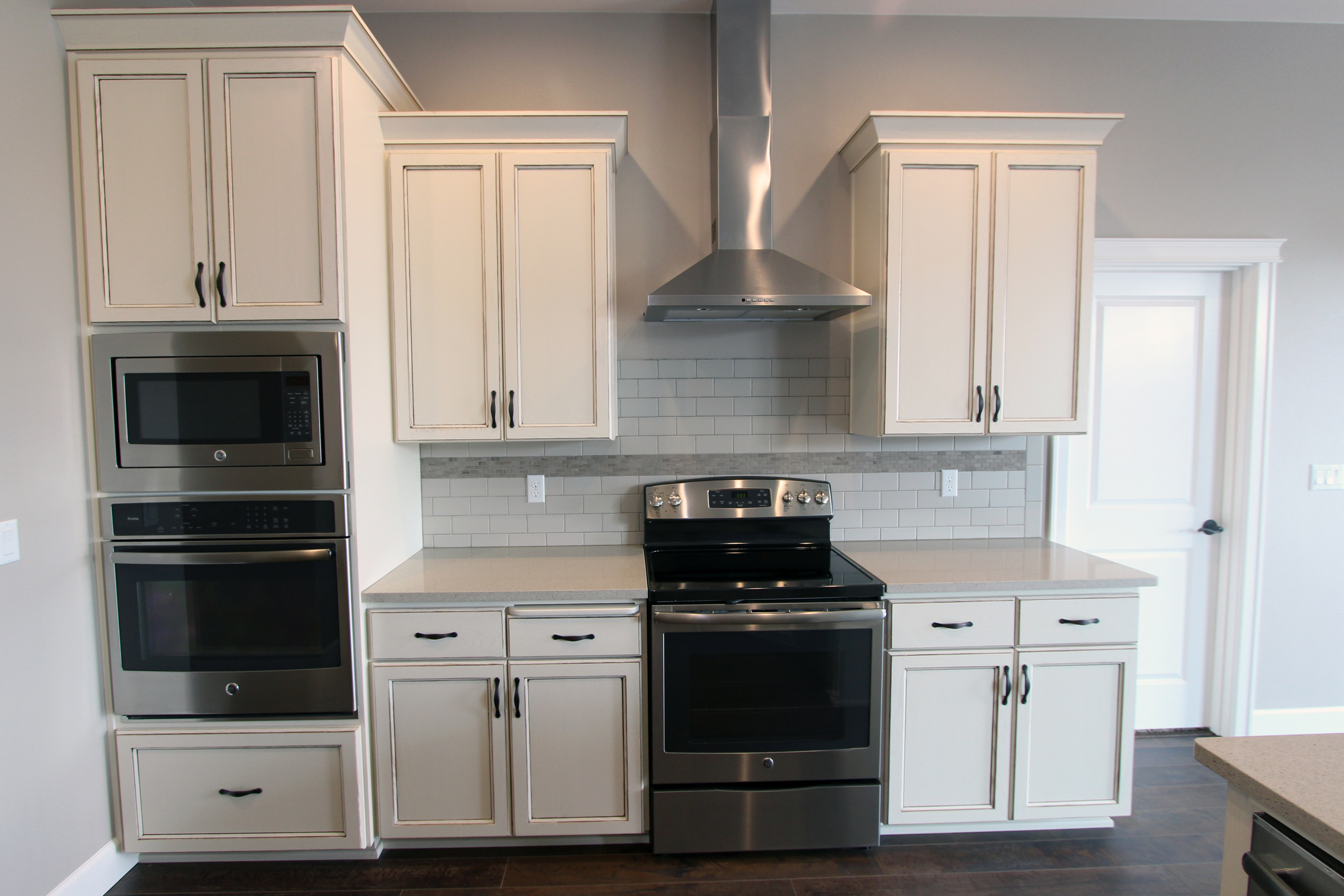 Staggered White Kitchen Remodelaholic 40 Beautiful Kitchens